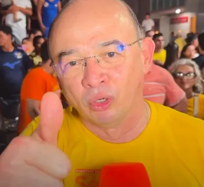 Camocim paraou para celebrar o encerramento da campanha com Sérgio Aguiar