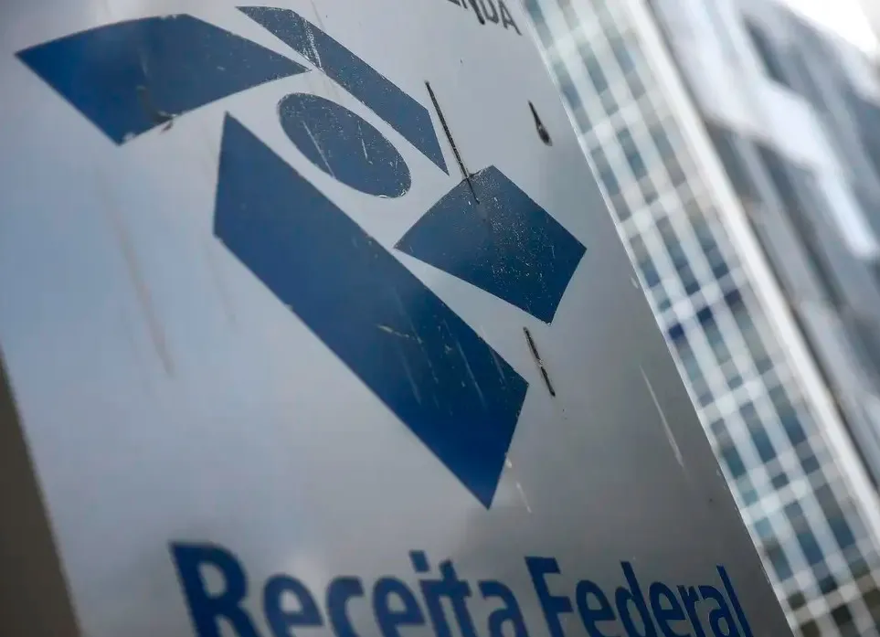 Restituições do IR batem recorde e chegam a R$ 41 bilhões em 2026